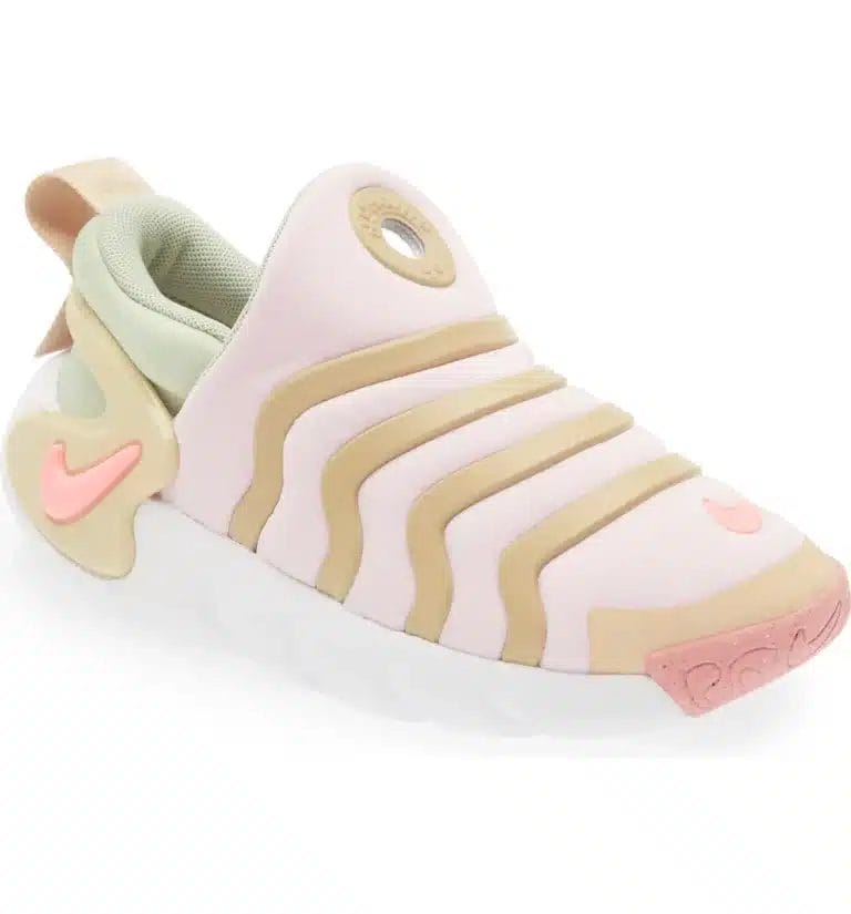 Nike Dynamo Go Sneaker Motherly