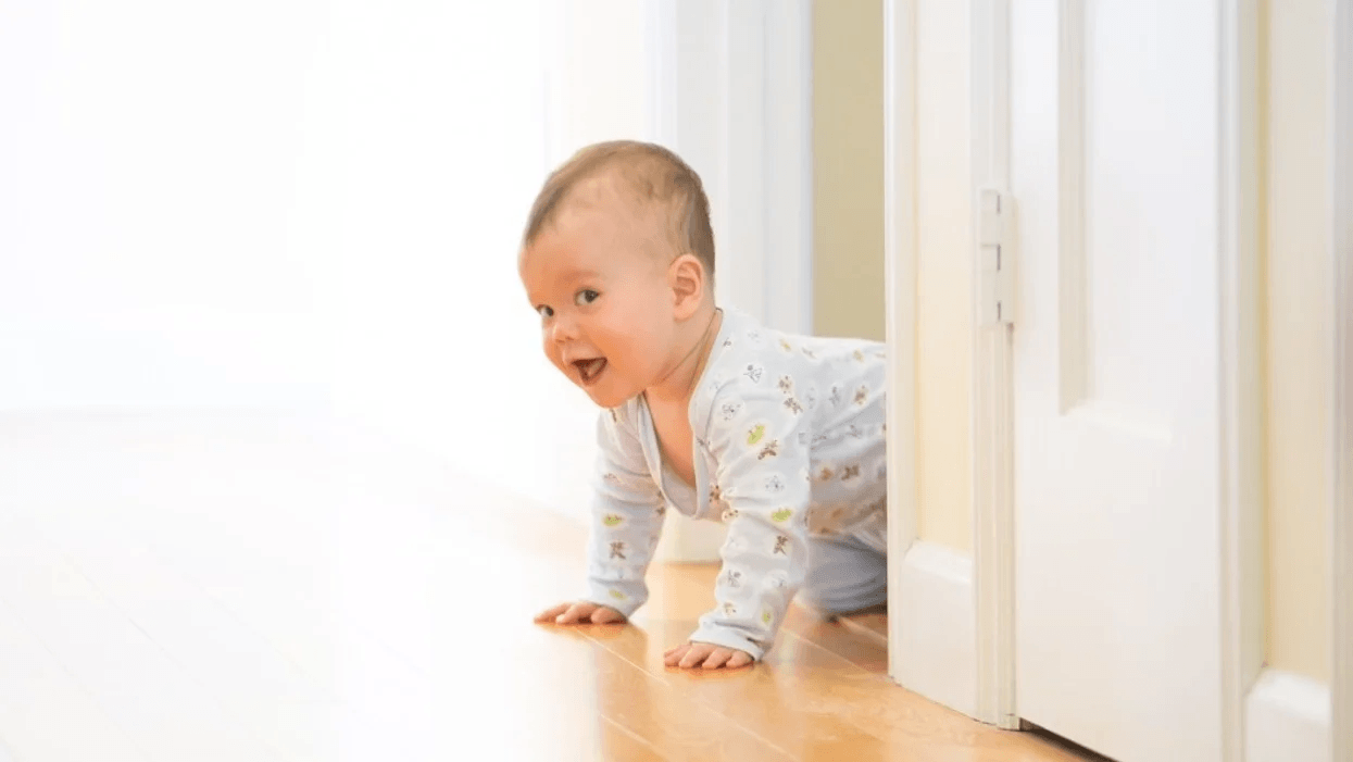 baby crawling