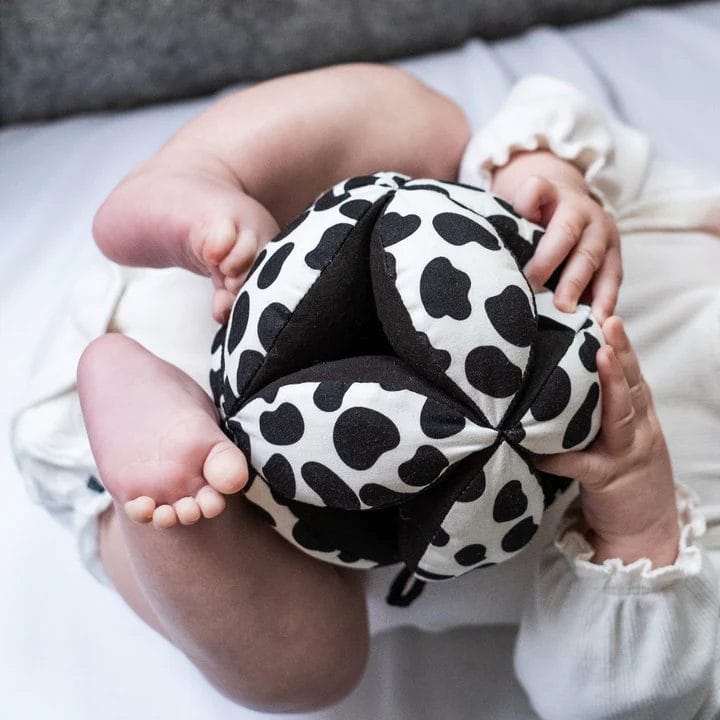 Etta Loves Sensory Grasp Ball