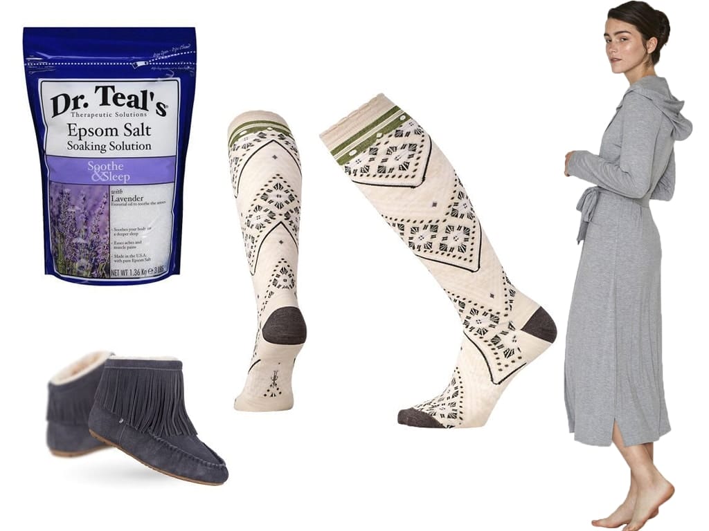 8 Maternity Sleepwear Essentials