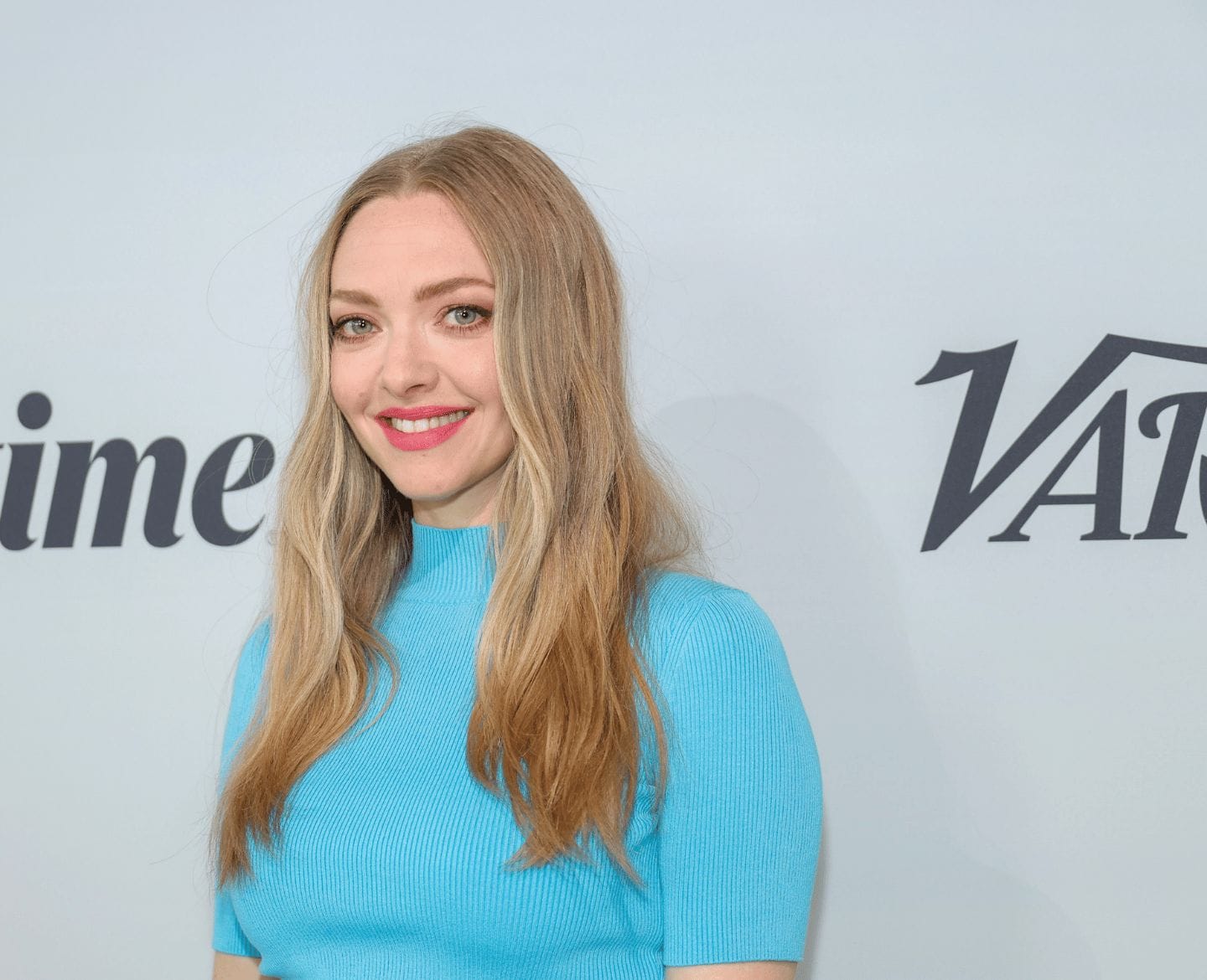 Amanda Seyfried poses on Variety red carpet