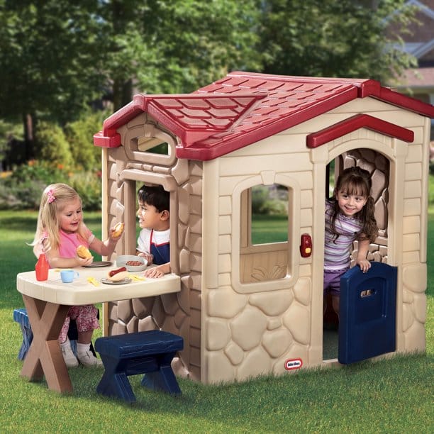 Little Tikes Picnic on the Patio Playhouse