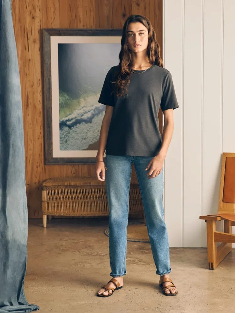 Faherty Sunwashed Crew Tee Motherly