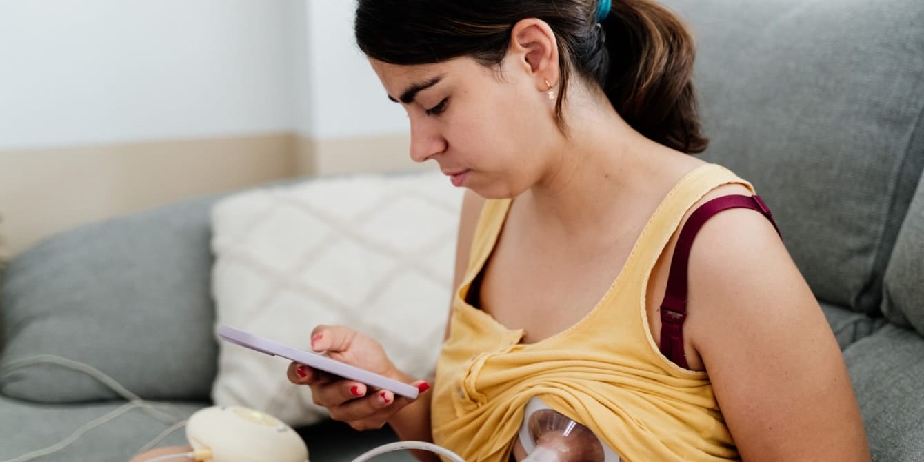 mom pumping breastmilk for baby - pumping at work is work