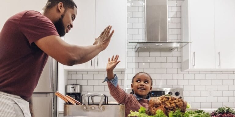 Family thanksgiving prep